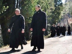 El Papa suprime el título de Monseñor para los sacerdotes menores de 65 años