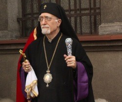 Nerses Bedros XIX es el Patriarca de los 700.000 católicos de rito armenio