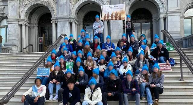 Los jóvenes provida de la escuela católica de Greenville en Washington para la Marcha por la Vida