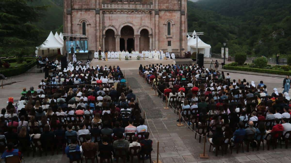 Un momento de la misa inaugural de la JEMJ.