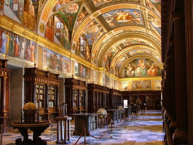 Sala Principal o de los Frescos de la Biblioteca Laurentina (Imagen cedida por J.L. del Valle, Director Real Biblioteca del Monasterio del Escorial).