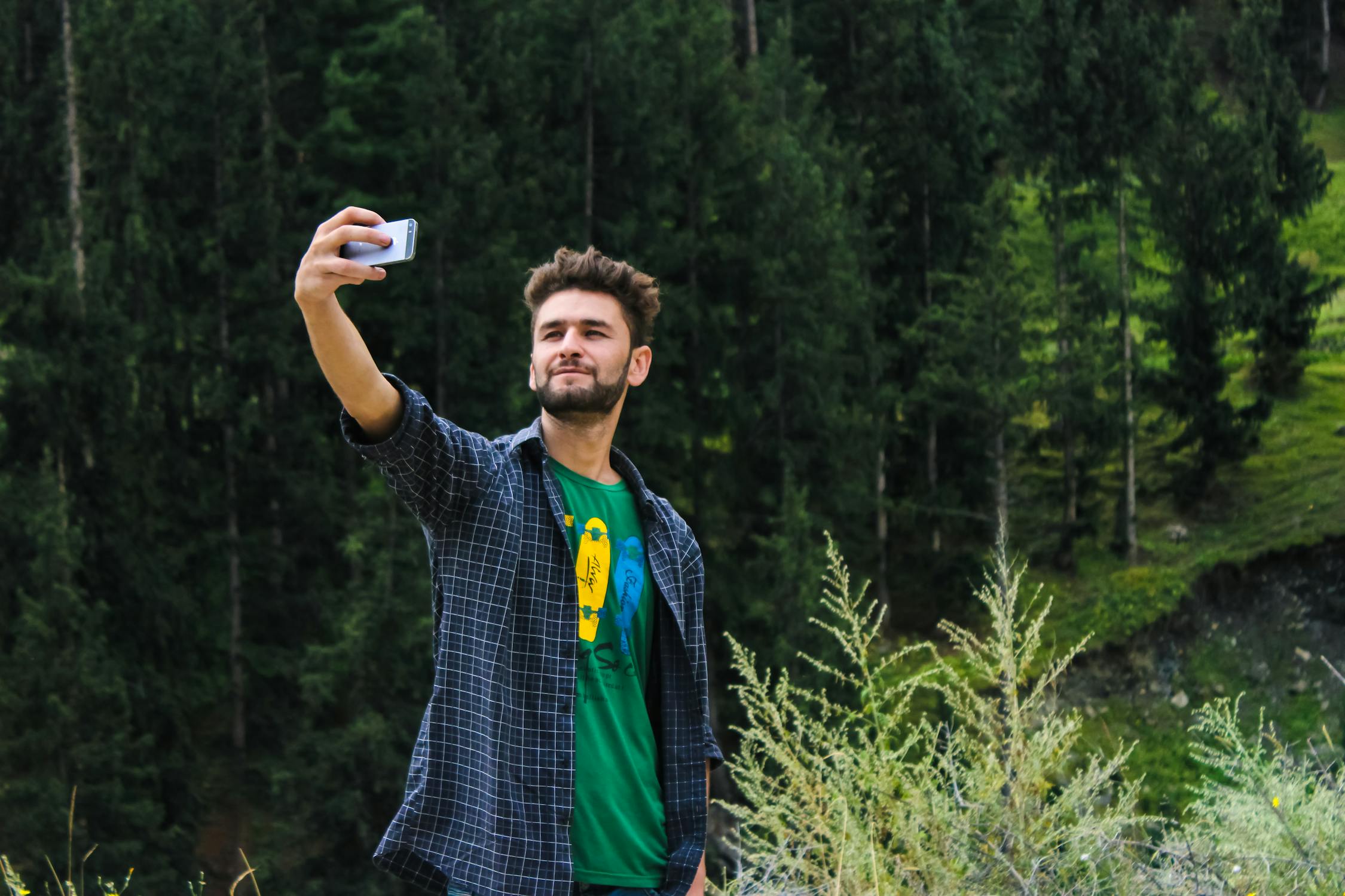 Chico hace selfie