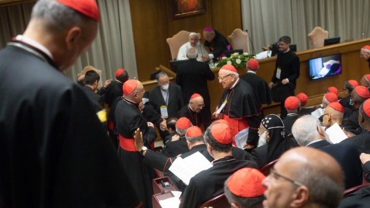 El Papa Francisco con cardenales y Patriarcas católicos en Roma