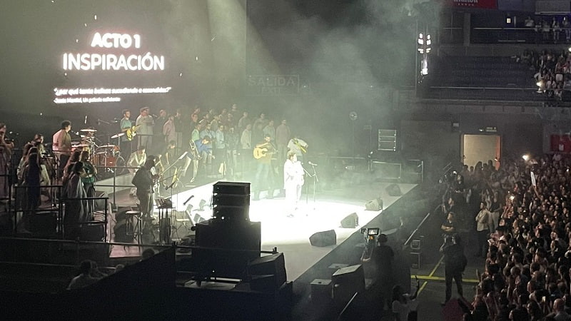 Inicio del concierto de Hakuna en el Wizink Center de Madrid