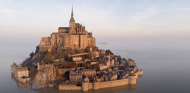 El complejo de Mont Saint Michel.