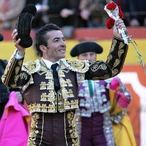 El Fundi, en el II partido de fútbol benéfico entre toreros y sacerdotes