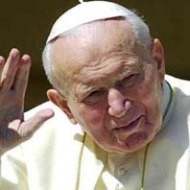 Benedicto XVI recuerda que Juan Pablo II «se dejó consumir por Cristo»