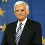 Jerzy Buzek, presidente del Parlamento Europeo