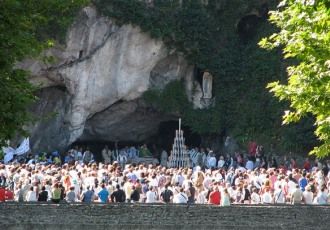 Lourdes: Cómo se comprueban los posibles milagros