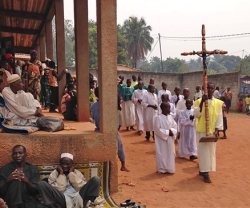 La única institución que aún funciona en República Centroafricana es la Iglesia  Católica» - ReL