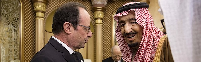 El presidente francés, Franois Hollande, con el rey de Arabia Saudí, Salmán bin Abdulaziz.