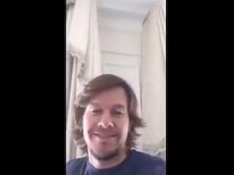 Mark Wahlberg anima las vocaciones sacerdotales