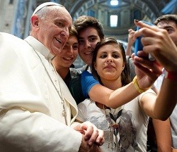 El Papa tiene una sintonía especial con los jóvenes