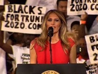 El Padrenuestro público de Melania Trump