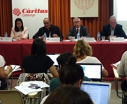 El informe de Cáritas fue presentado por el cardenal Omella en Barcelona