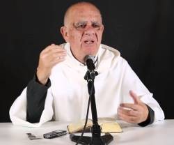 Chus Villarroel es un dominico con un fuerte don de predicación que ayuda a muchos a abrirse al Espíritu Santo