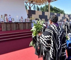El Papa saludó a los mapuches en su lengua