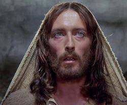 Robert Powell, en el papel de Cristo en 'Jesús de Nazaret'.