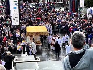 Liverpool: gran procesión eucarística