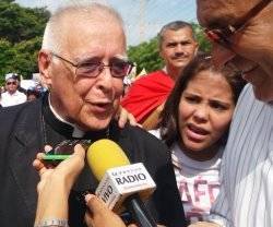 El arzobispo Lückert ha denunciado la situación de los menores de edad detenidos por el régimen de Maduro