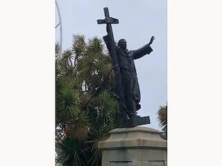 Barbarie contra San Junípero Serra