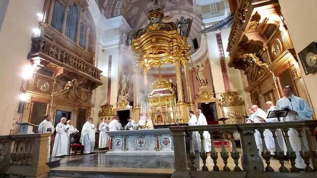 La histórica colegiata del Santo Sepulcro de Calatayud recibe desde Roma el título de basílica