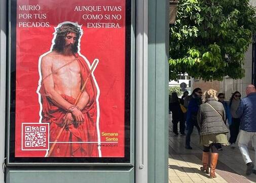 Campaña de la ACdP con Cristo como siervo sufriente, en las calles de Sevilla