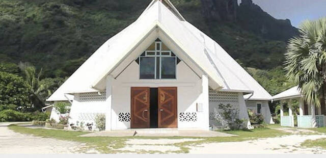Bora Bora iglesia
