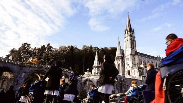 Lourdes: el lugar más contagioso del mundo
