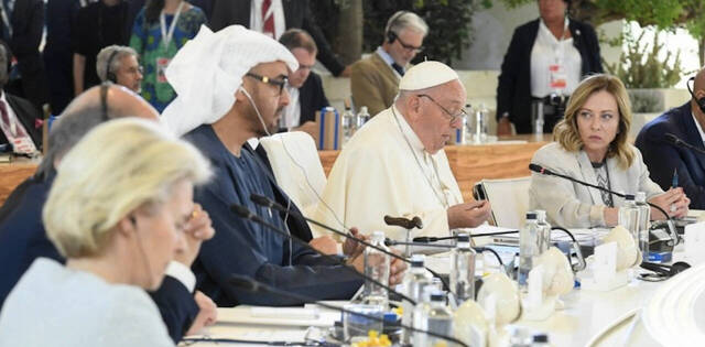 Papa cumbre G7