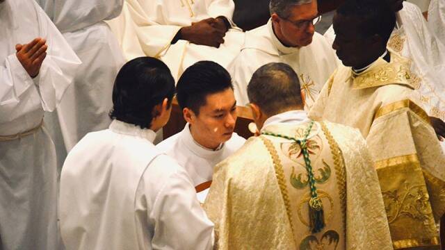 Fundación CARF ha ayudado a casi 40.000 vocaciones: ahora pretende «sembrar el mundo de sacerdotes»