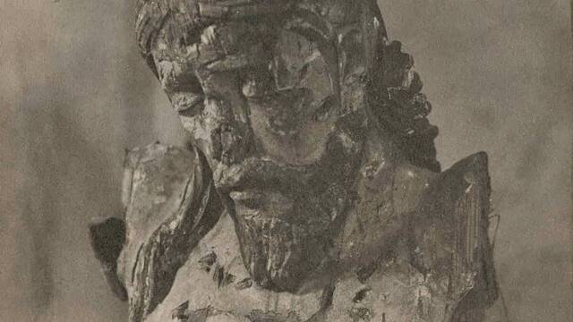 Crucifijo destrozado por los milicianos del Frente Popular durante la Guerra Civil española.