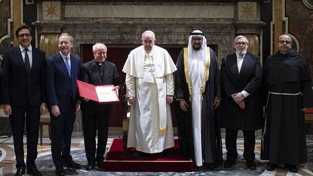 El Papa en 2023 recibió en el Vaticano la iniciativa interreligiosa de la Llamada de Roma -Rome Call- por la Ética en Inteligencia Artificial