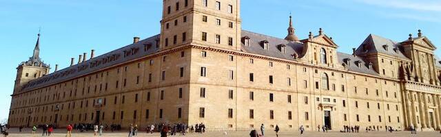 El monasterio de El Escorial es considerado 'la octava maravilla' del mundo. Lo fue también desde el punto de vista científico. Foto: captura canal Qué ver en el Mundo (Youtube).