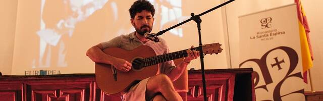 Actividad musical con Siloé, en la Santa Espina, foto de Lupe de la Vallina