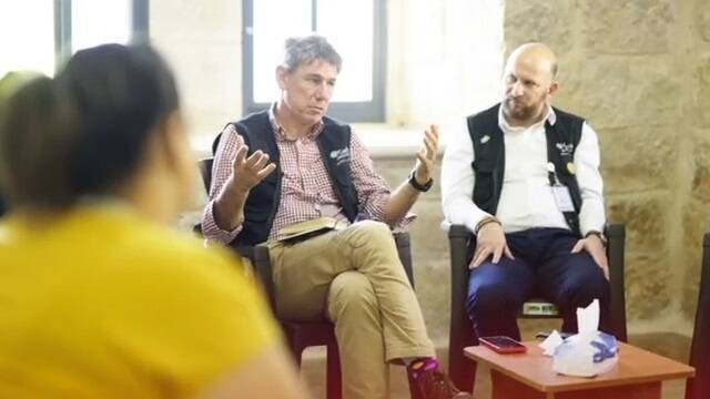 Alistair Dutton, secretario general de Caritas Internationalis, en su visita a Jerusalén de febrero de 2024