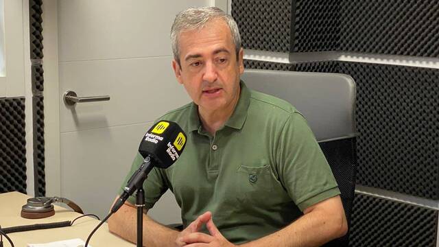 Pedro Fernández Barbadillo, durante una reciente participación en Informa Radio.