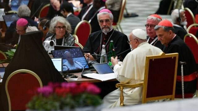 El Papa Francisco en el Sínodo de los obispos. 