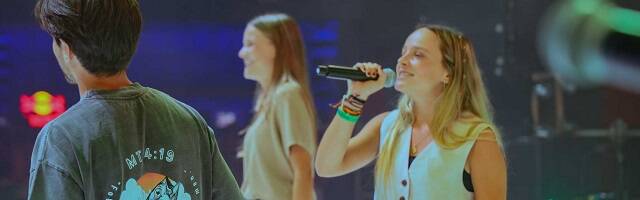 Cantantes en el escenario de Hakuna en el Wizink Center de Madrid en la noche del sábado 21 de septiembre