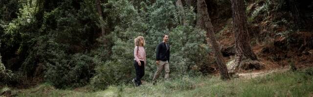 Una pareja en el Camino de Levante de Caravaca. 