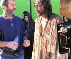 Mel Gibson y Jim Caviezel. 