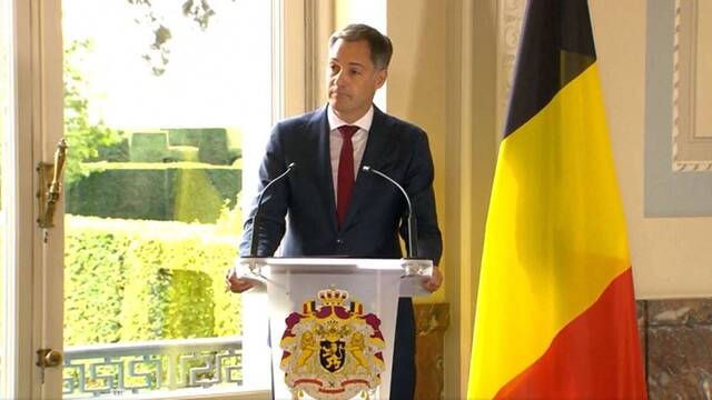 Alexander De Croo, durante el discurso ante el Papa en el que censuró a la Iglesia por los casos de abusos. Que posteriormente el Papa censurase a Bélgica por matar bebés legalmente ya no le gustó tanto. 