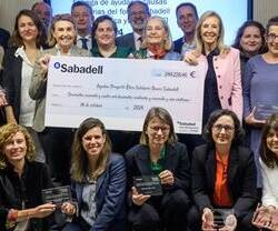 Entrega de las ayudas a proyectos solidarios de Banco Sabadell 2024