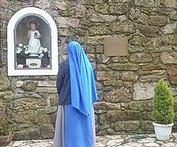 Lugar exacto donde el Niño Jesús se le apareció a Sor Lucia. Foto: Santuario de las Apariciones de Pontevedra.