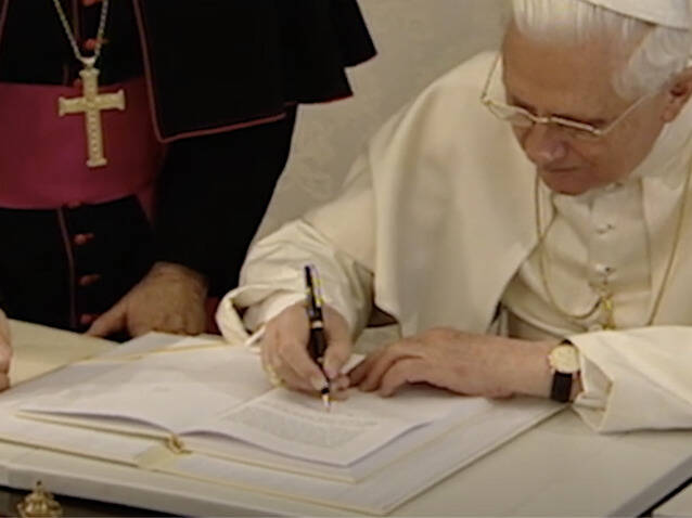 100 homilías inéditas de Benedicto XVI