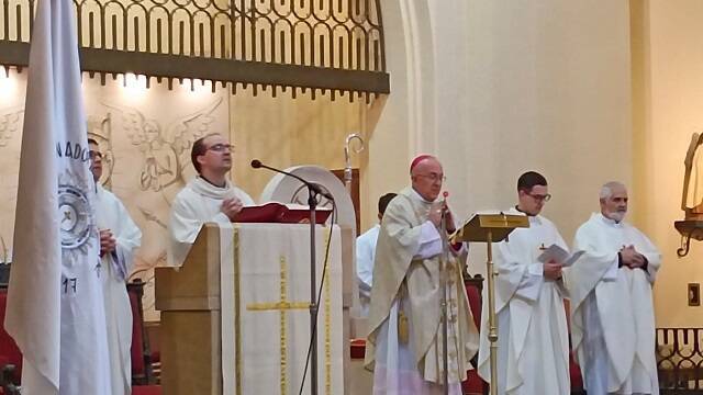 Vigilia de Cristo Rey en el Cerro de los Ángeles, con Adoración Nocturna Española y el obispo auxiliar de Getafe, José María Avendaño