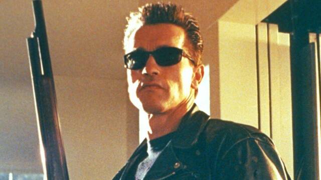 Arnold Schwarzenegger, el temible cíborg de 'Terminator' (1984) de James Cameron.